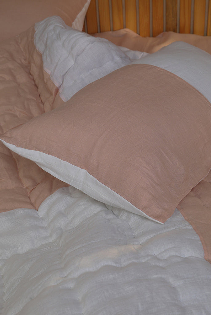 Bedding Set in Lovely Pink Color (